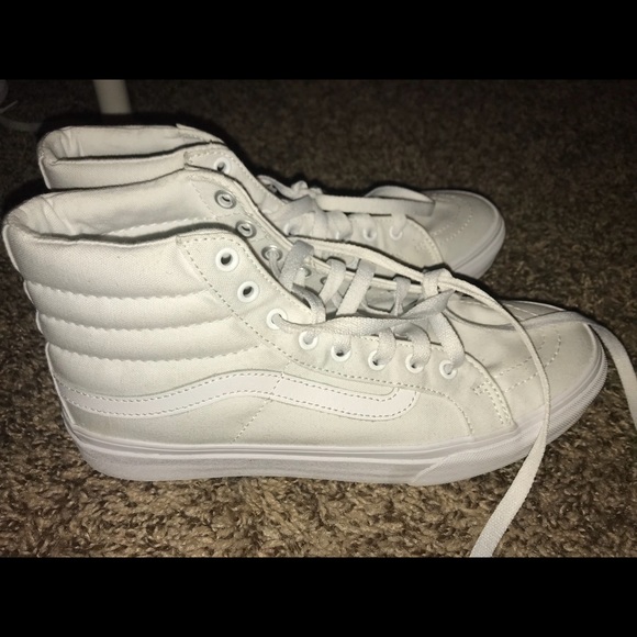 Vans - Picture 2 of 3